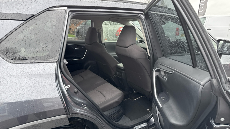 Toyota RAV4 2.5 VVT-i Hybrid Design 5dr CVT 2WD Hybrid Estate